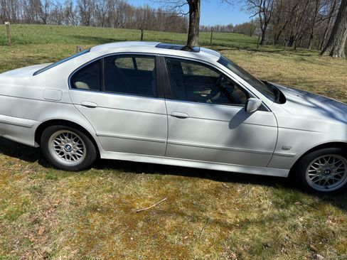 Used 2002 BMW 525i Sedan RWD image 12