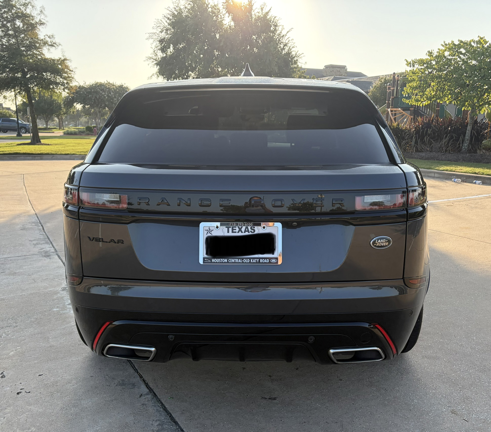 Used 2023 Land Rover Range Rover Velar R-Dynamic S AWD/4WD image 5