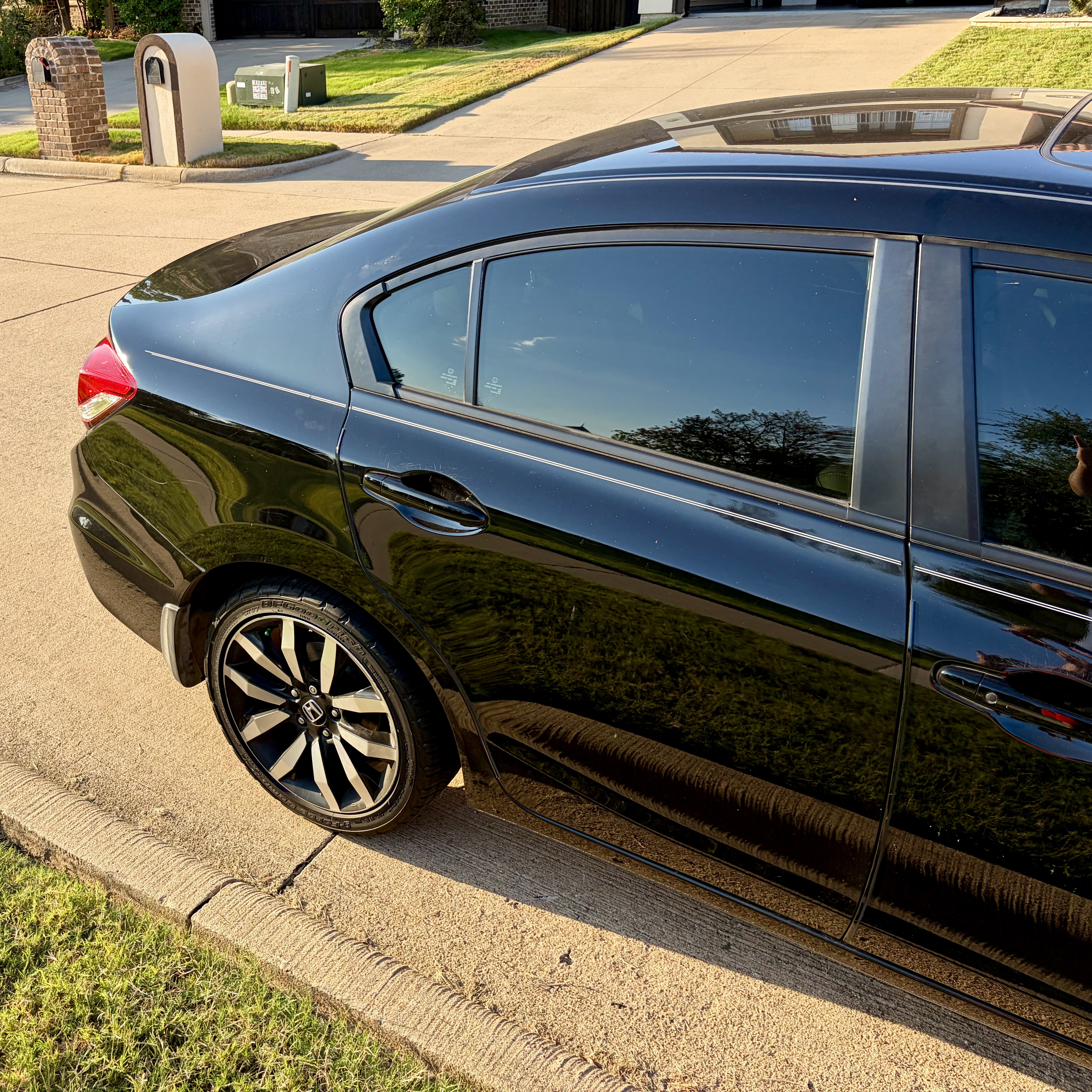 Used 2015 Honda Civic EX-L image 12