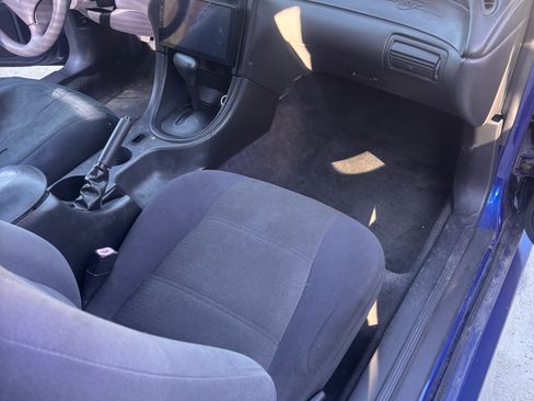 Used 2004 Ford Mustang Coupe image 15