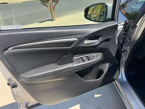 Used 2020 Honda Fit LX image 8