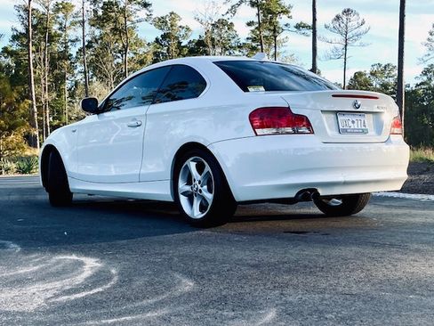 Used 2011 BMW 128i Coupe RWD image 5