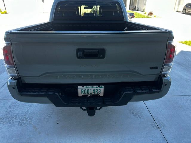 Used 2023 Toyota Tacoma TRD Off-Road w/ TRD Premium Off Road Package AWD/4WD image 9