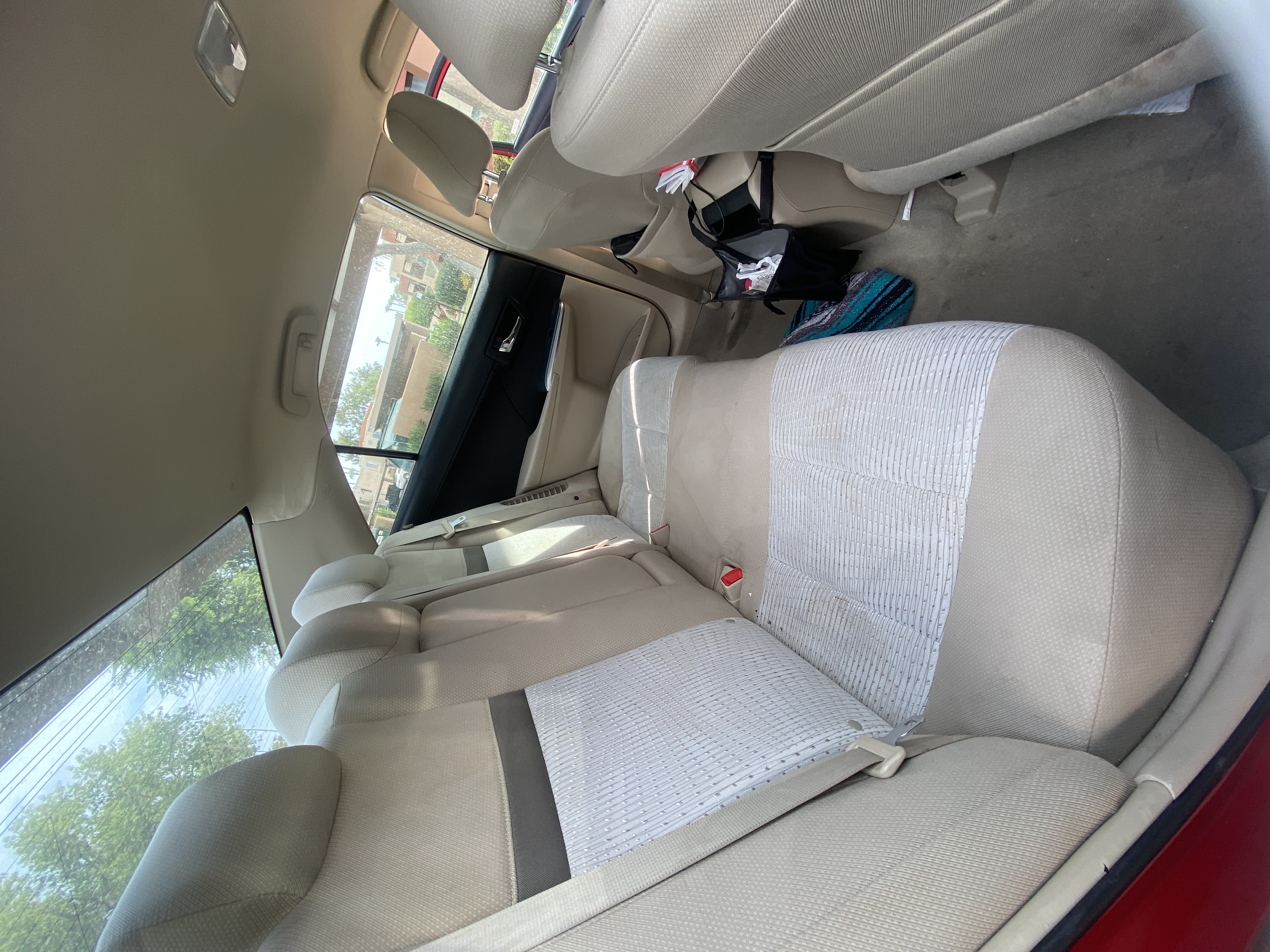 Used 2014 Toyota Camry LE FWD image 9