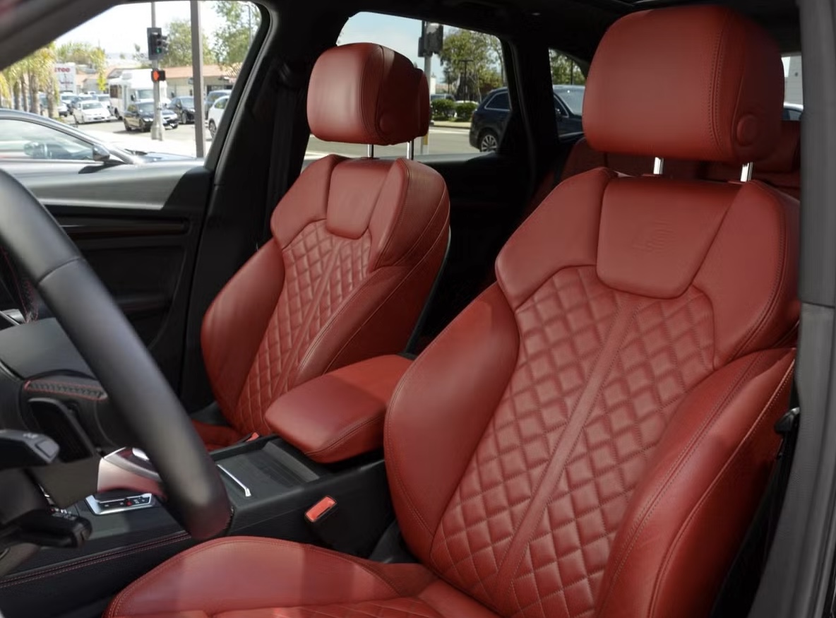 Used 2018 Audi SQ5 Premium Plus w/ Navigation Package AWD/4WD image 4