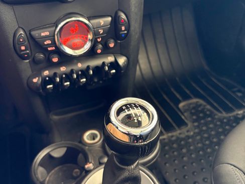 Used 2011 MINI Cooper Clubman image 13