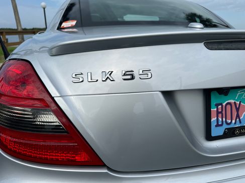 Used 2007 Mercedes-Benz SLK 55 AMG SLK 55 AMG Roadster 2D image 9