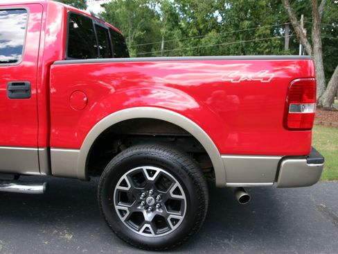 Used 2004 Ford F150 Lariat image 6