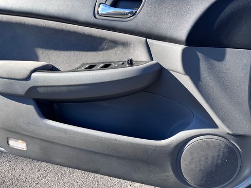 Used 2007 Honda Accord SE image 19