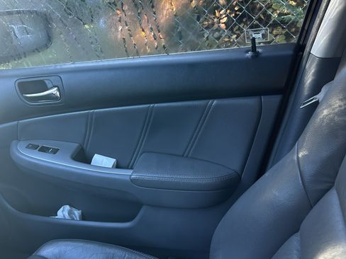 Used 2007 Honda Accord EX-L image 12