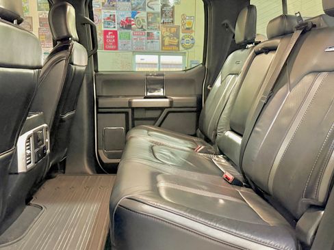 Used 2020 Ford F450 Platinum w/ FX4 Off-Road Package image 9