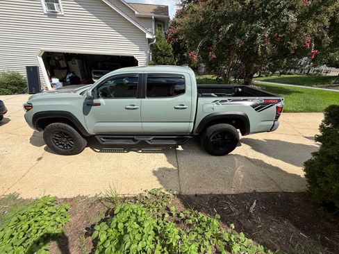 Used 2021 Toyota Tacoma TRD Pro AWD/4WD image 12