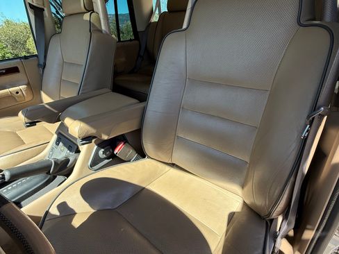 Used 2001 Land Rover Discovery SE image 10