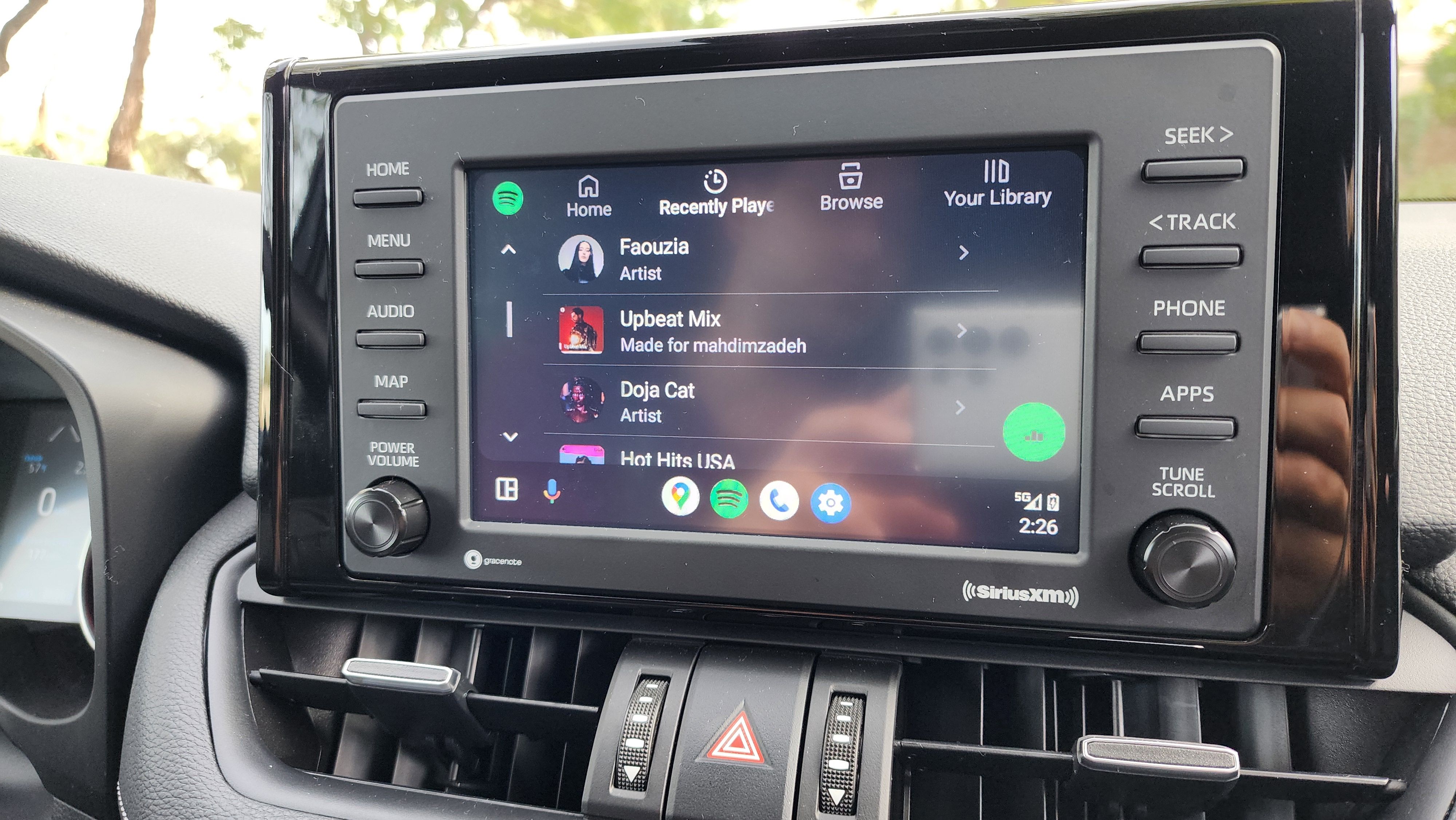 Used 2022 Toyota RAV4 XLE Premium FWD image 20