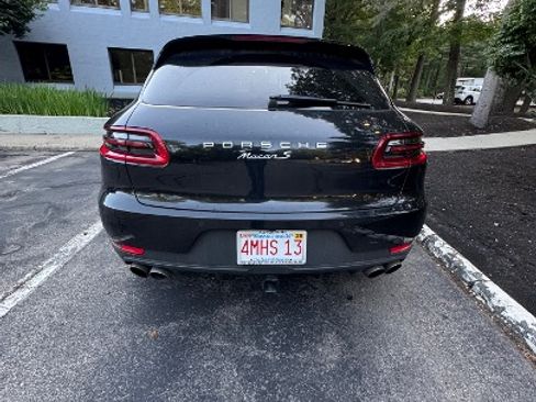 Used 2015 Porsche Macan S image 2