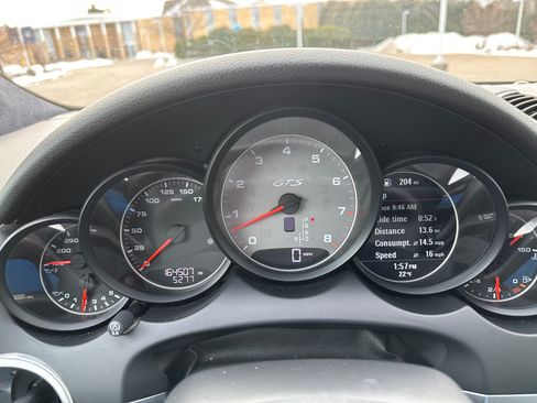 Used 2013 Porsche Cayenne GTS image 11