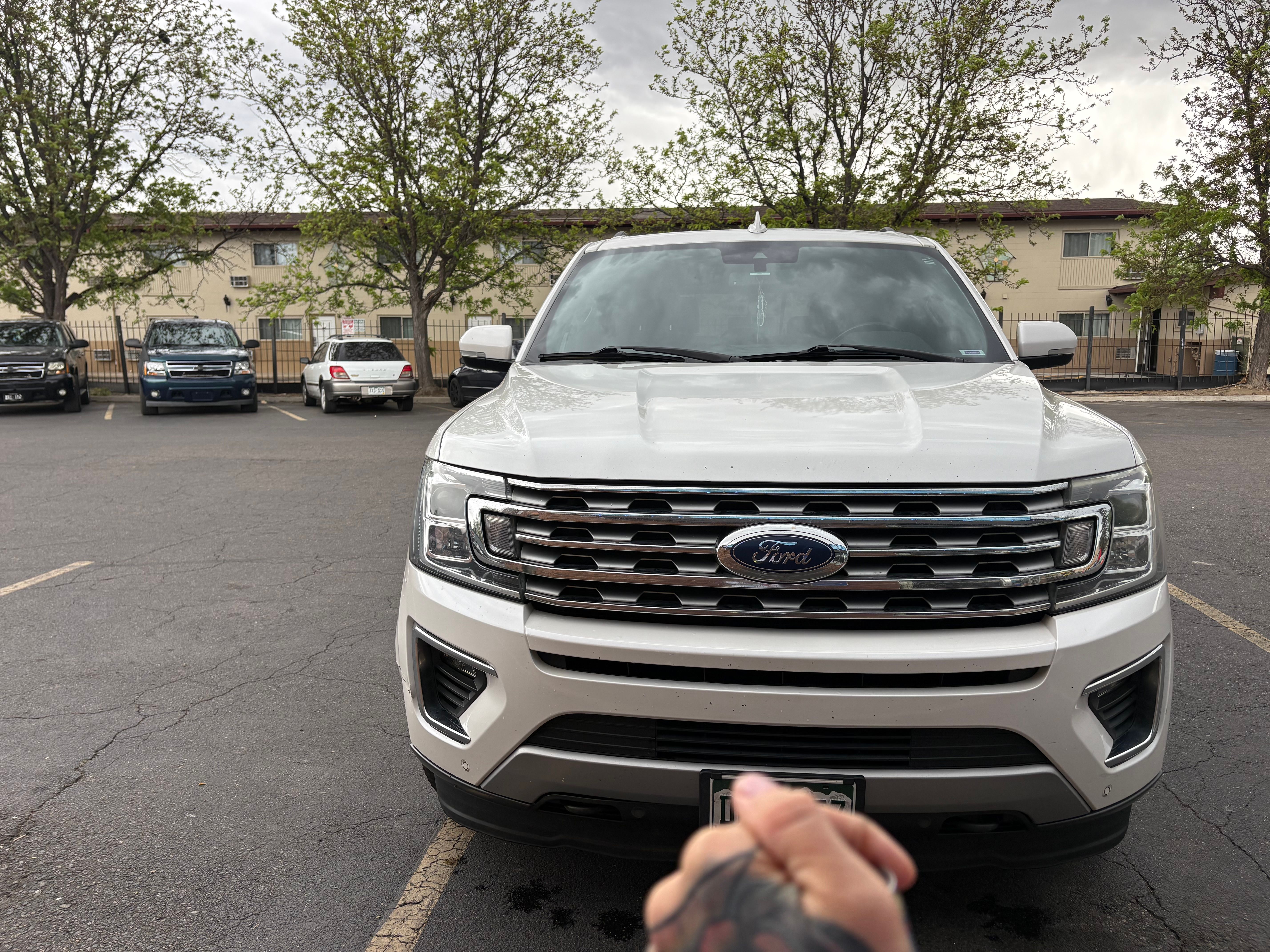Used 2018 Ford Expedition Limited w/ Equipment Group 301A AWD/4WD image 13