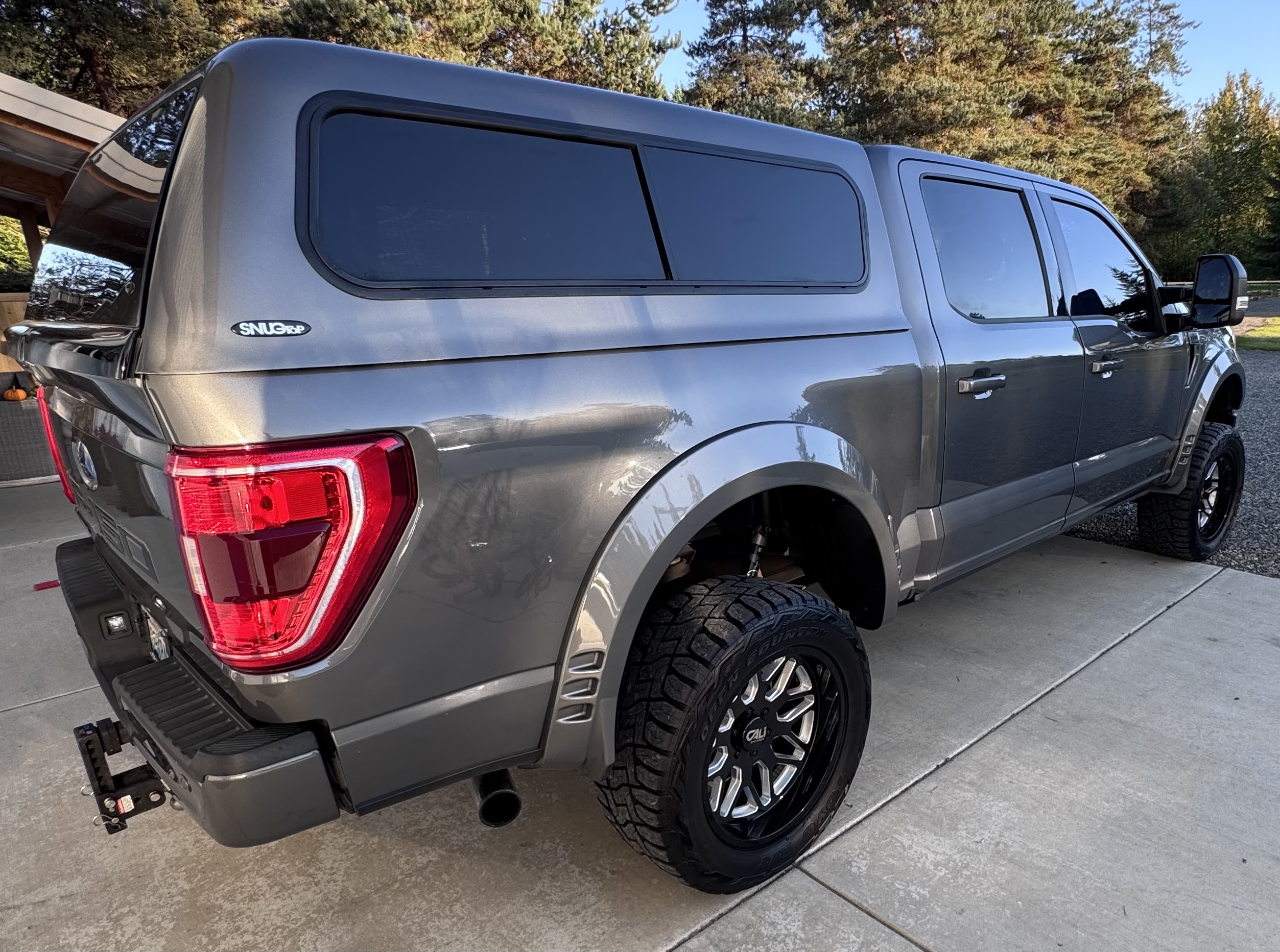 Used 2021 Ford F150 XLT w/ Equipment Group 302A High AWD/4WD image 5