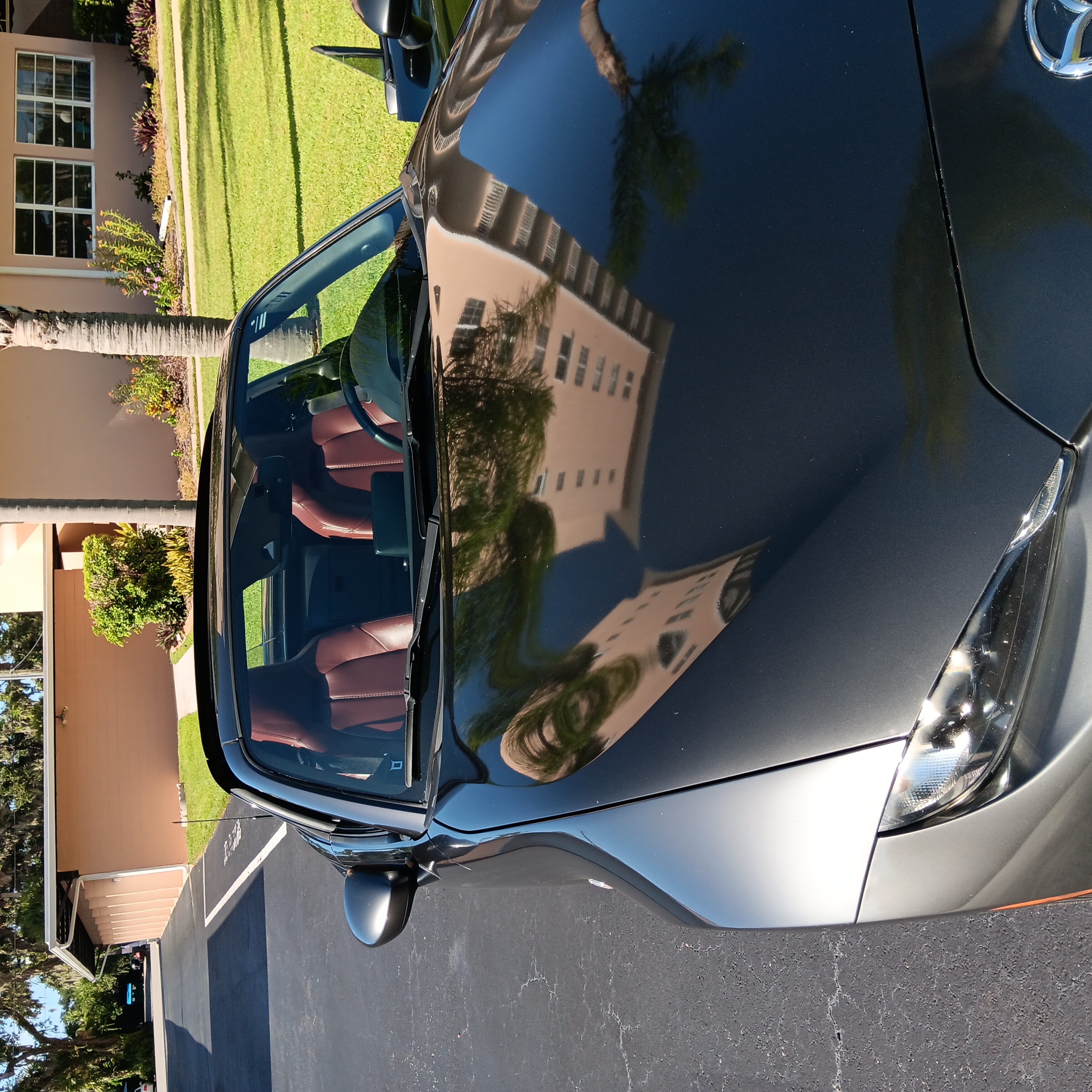 Used 2018 MAZDA MX-5 Miata RF Grand Touring RWD image 1