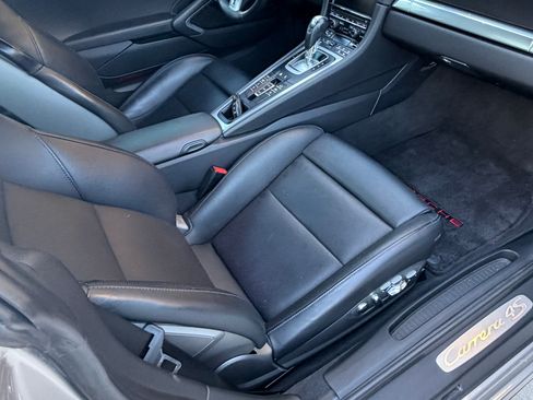 Used 2013 Porsche 911 Carrera 4S AWD/4WD image 13
