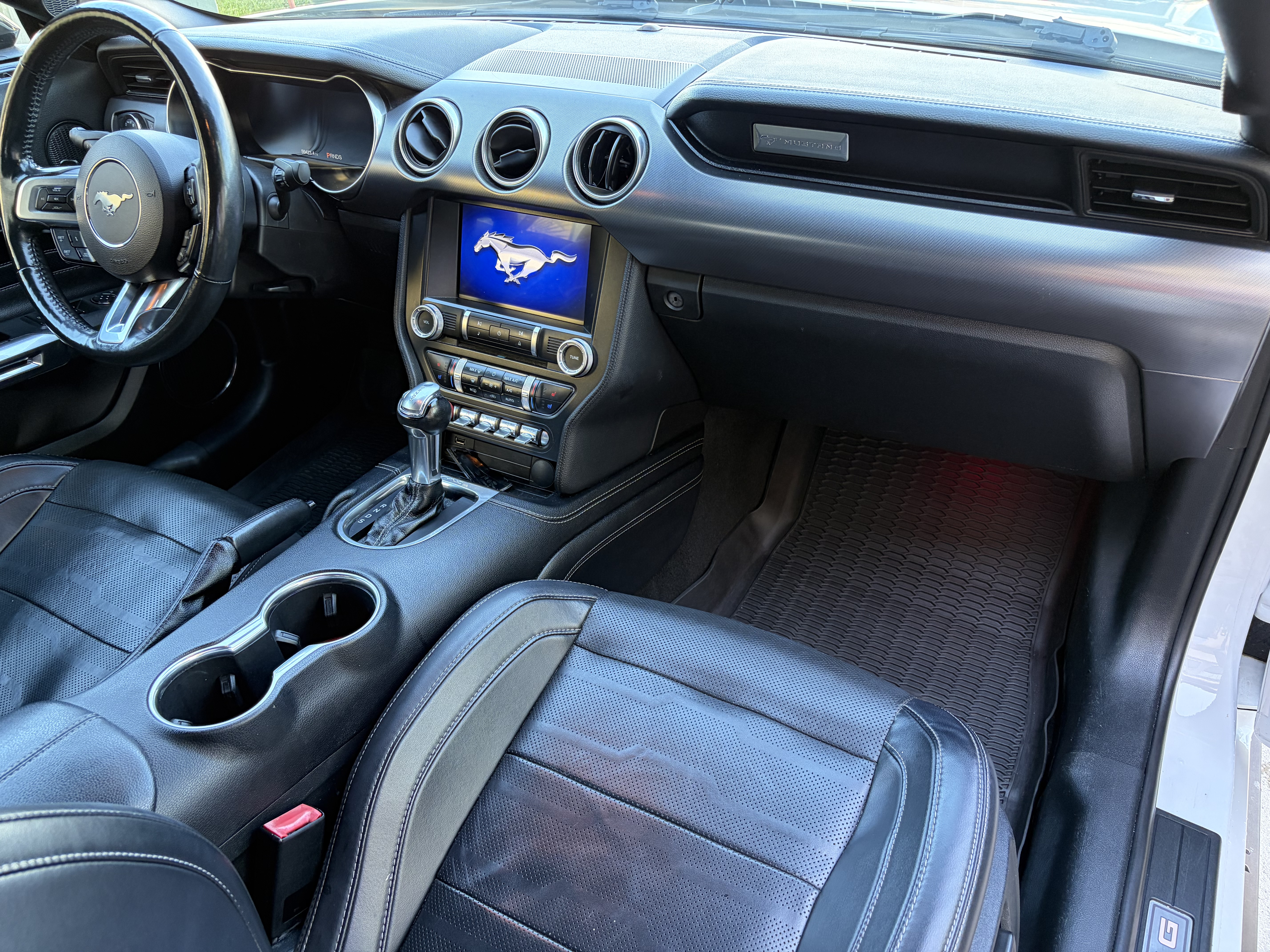 Used 2021 Ford Mustang Premium w/ Equipment Group 201A RWD image 15