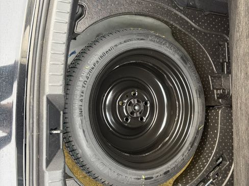 Used 2021 MAZDA MAZDA3 s image 4