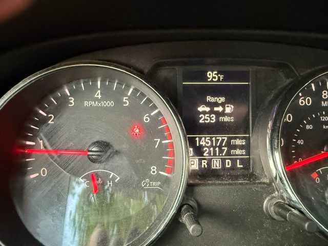 Used 2012 Nissan Rogue S w/ Special Edition Pkg FWD image 5