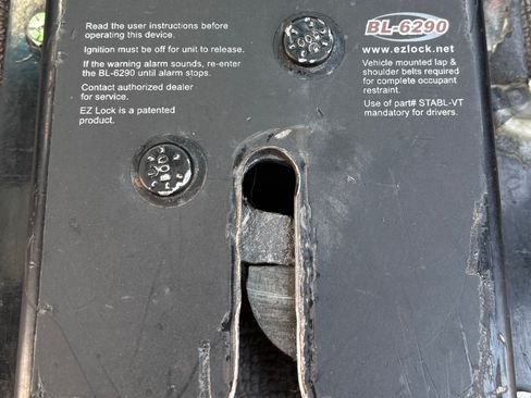 Used 2013 Toyota Sienna SE image 15