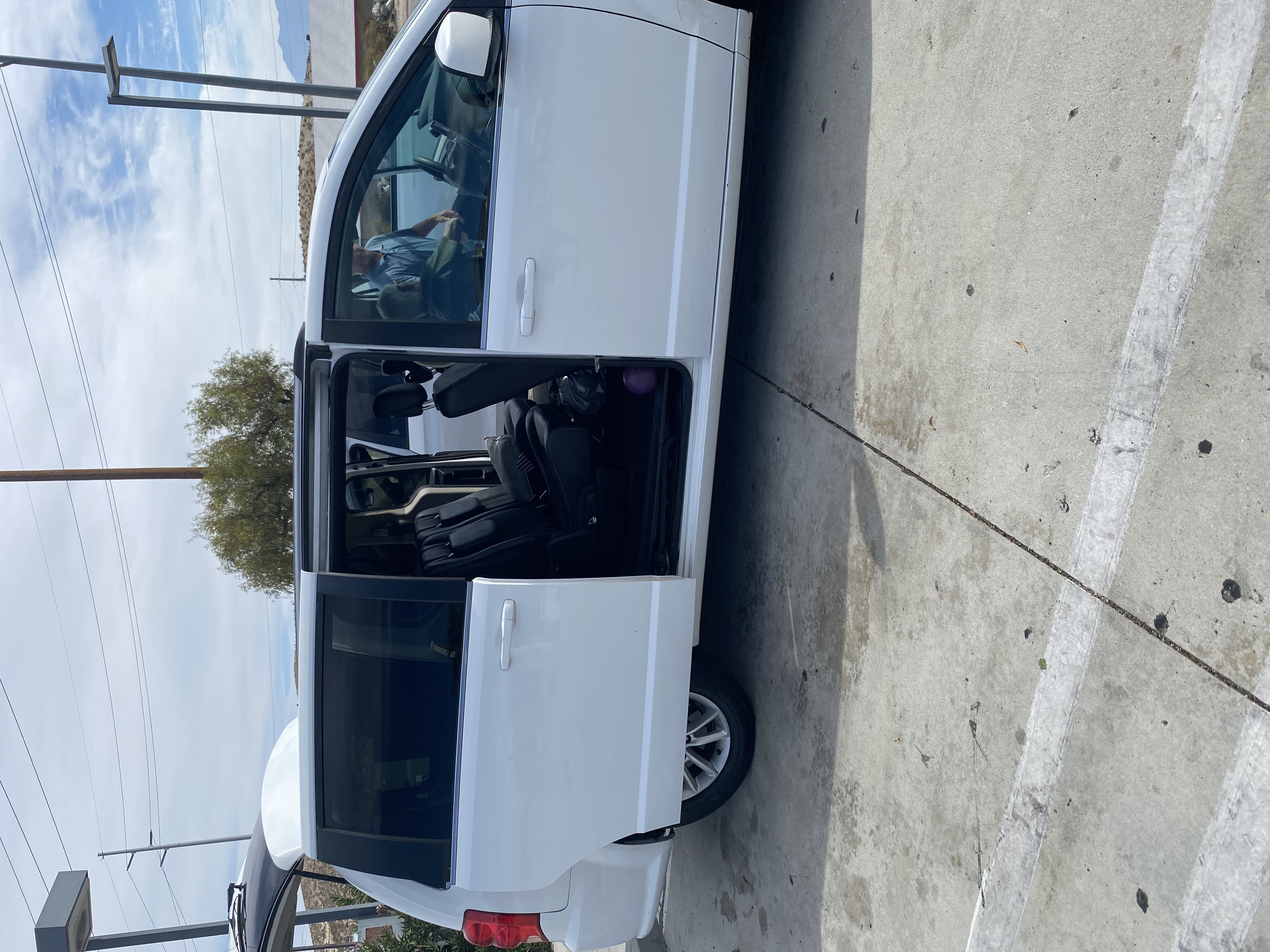 Used 2018 Dodge Grand Caravan SXT FWD image 5
