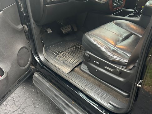 Used 2013 Chevrolet Avalanche LS w/ All-Star Edition image 13