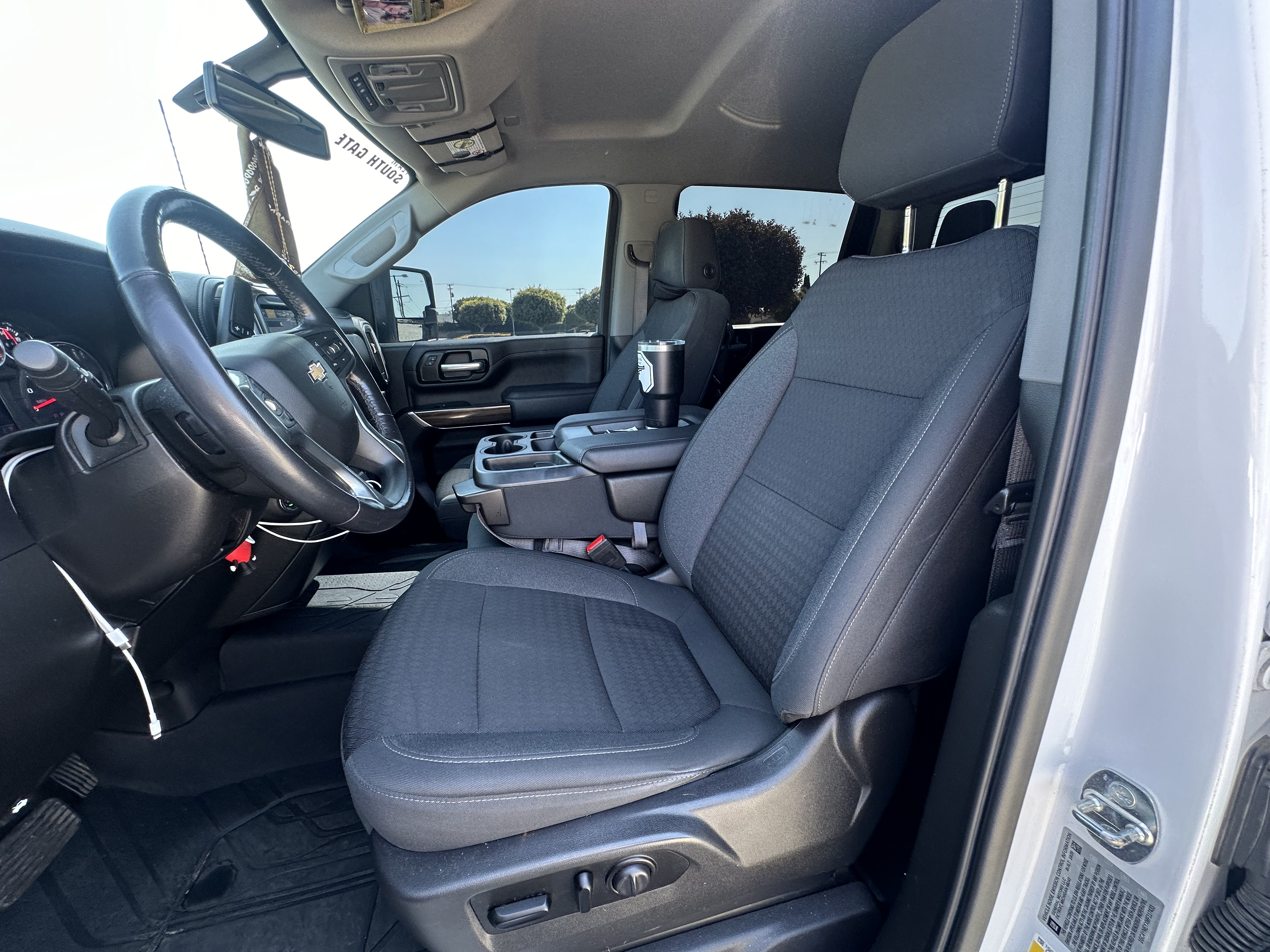 Used 2021 Chevrolet Silverado 2500 LT w/ All Star Edition AWD/4WD image 9