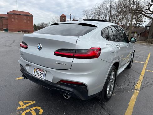 Used 2019 BMW X4 xDrive30i image 4