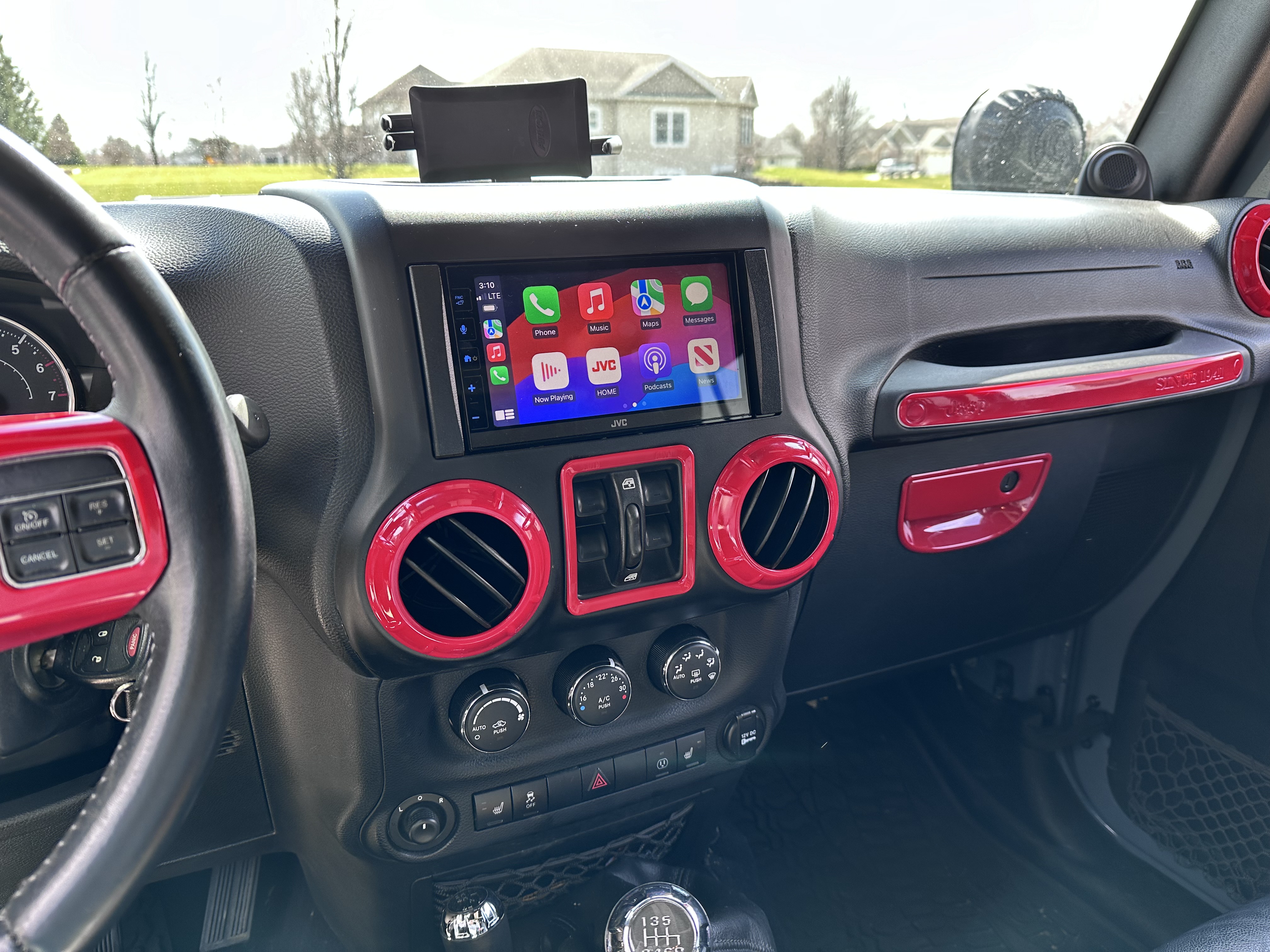 Used 2014 Jeep Wrangler Unlimited Rubicon w/ Dual Top Group AWD/4WD image 13