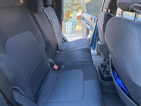 Used 2023 Ford Bronco Badlands image 12