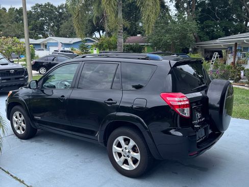 Used 2010 Toyota RAV4 Limited AWD/4WD image 8