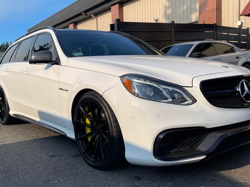 Used 2014 Mercedes-Benz E 63 AMG S-Model image 2