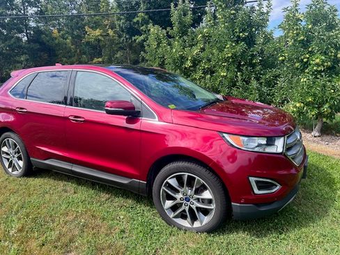 Used 2015 Ford Edge Titanium AWD/4WD image 2