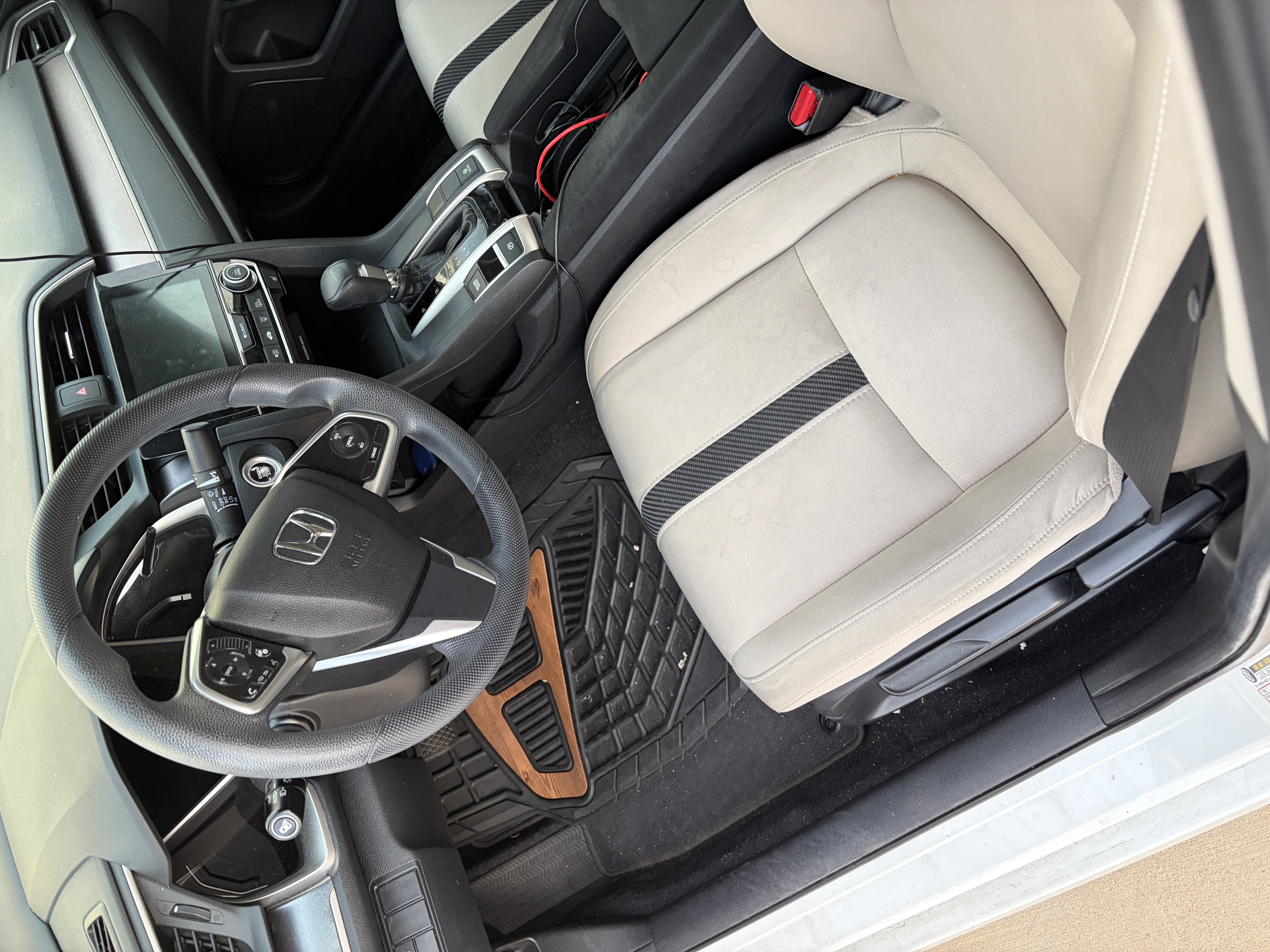 Used 2017 Honda Civic EX-T image 9