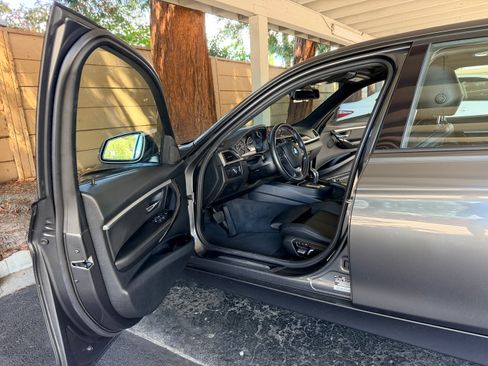 Used 2016 BMW 328i Sedan RWD image 12