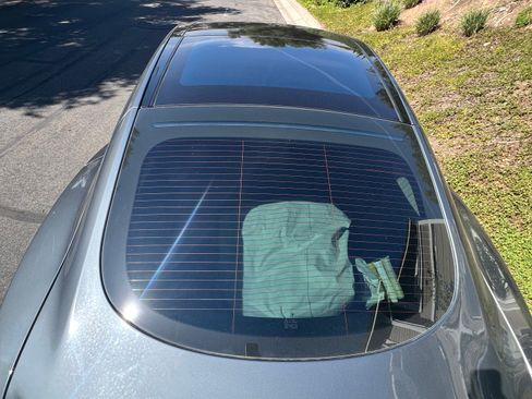 Used 2014 Tesla Model S P85 image 15