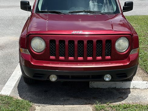 Used 2015 Jeep Patriot Sport w/ Power Value Group FWD image 15