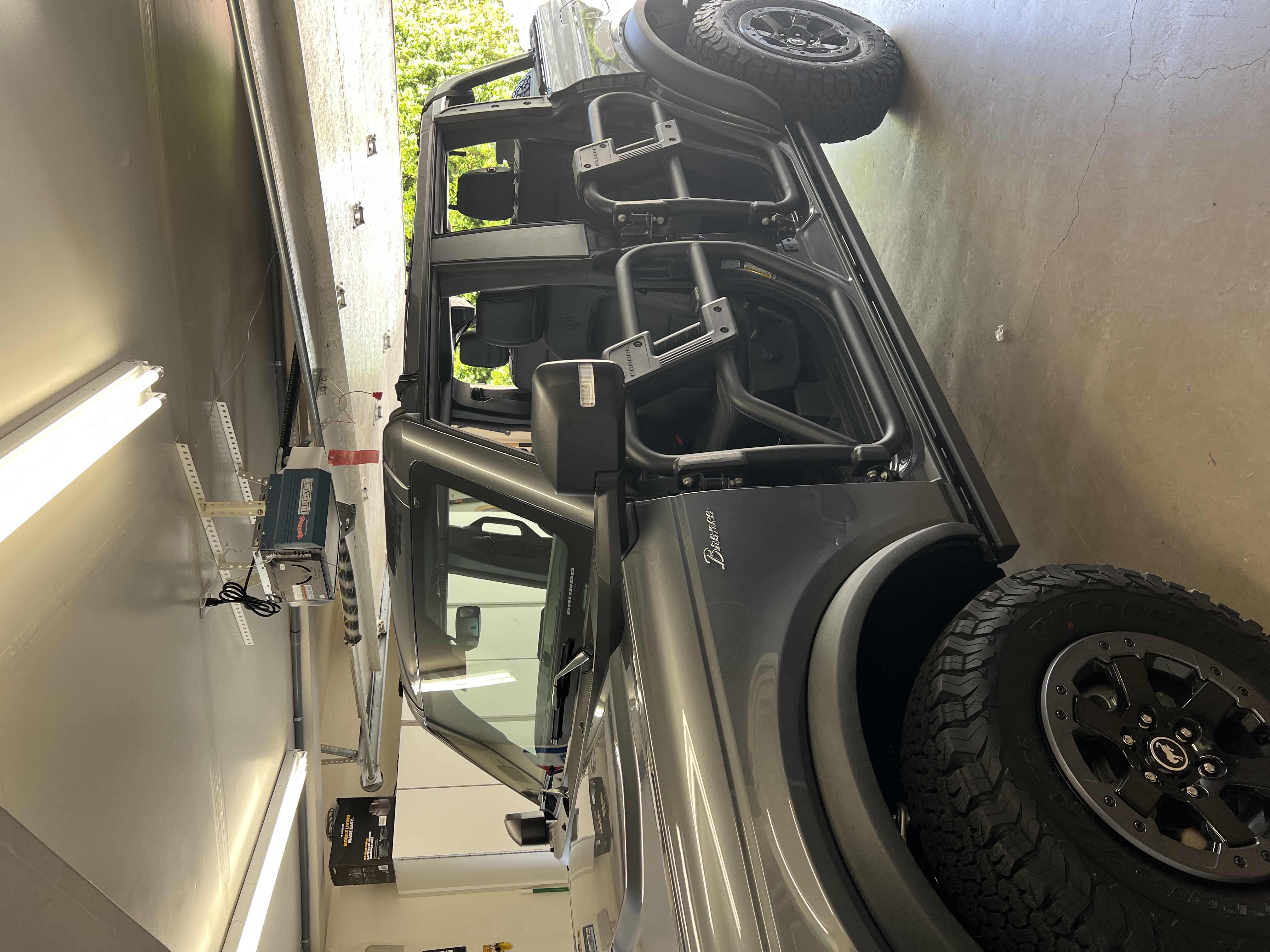 Used 2022 Ford Bronco Badlands AWD/4WD image 7