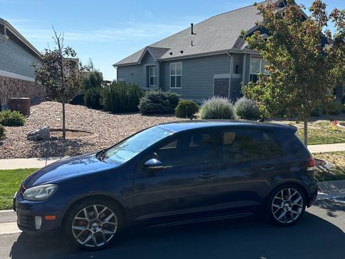 Used 2013 Volkswagen GTI 4-Door FWD image 8