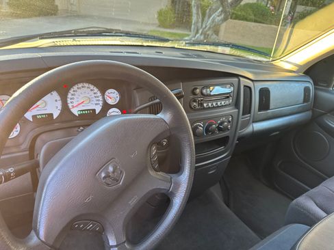 Used 2003 Dodge Ram 1500 Truck ST image 10