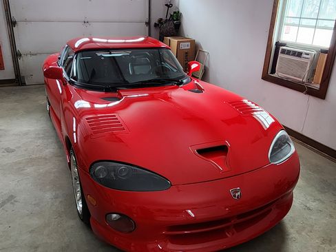 Used 1998 Dodge Viper RT/10 image 5