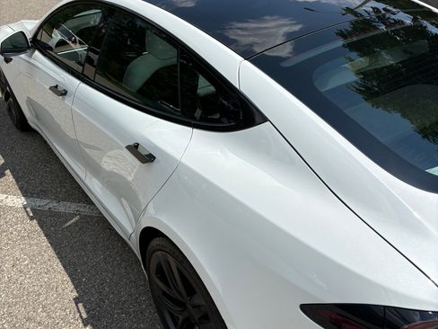 Used 2023 Tesla Model S Standard Range image 8