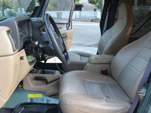 Used 1999 Jeep Wrangler Sport image 10