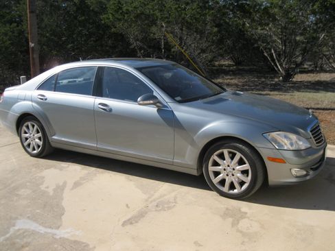 Used 2007 Mercedes-Benz S 550 image 4