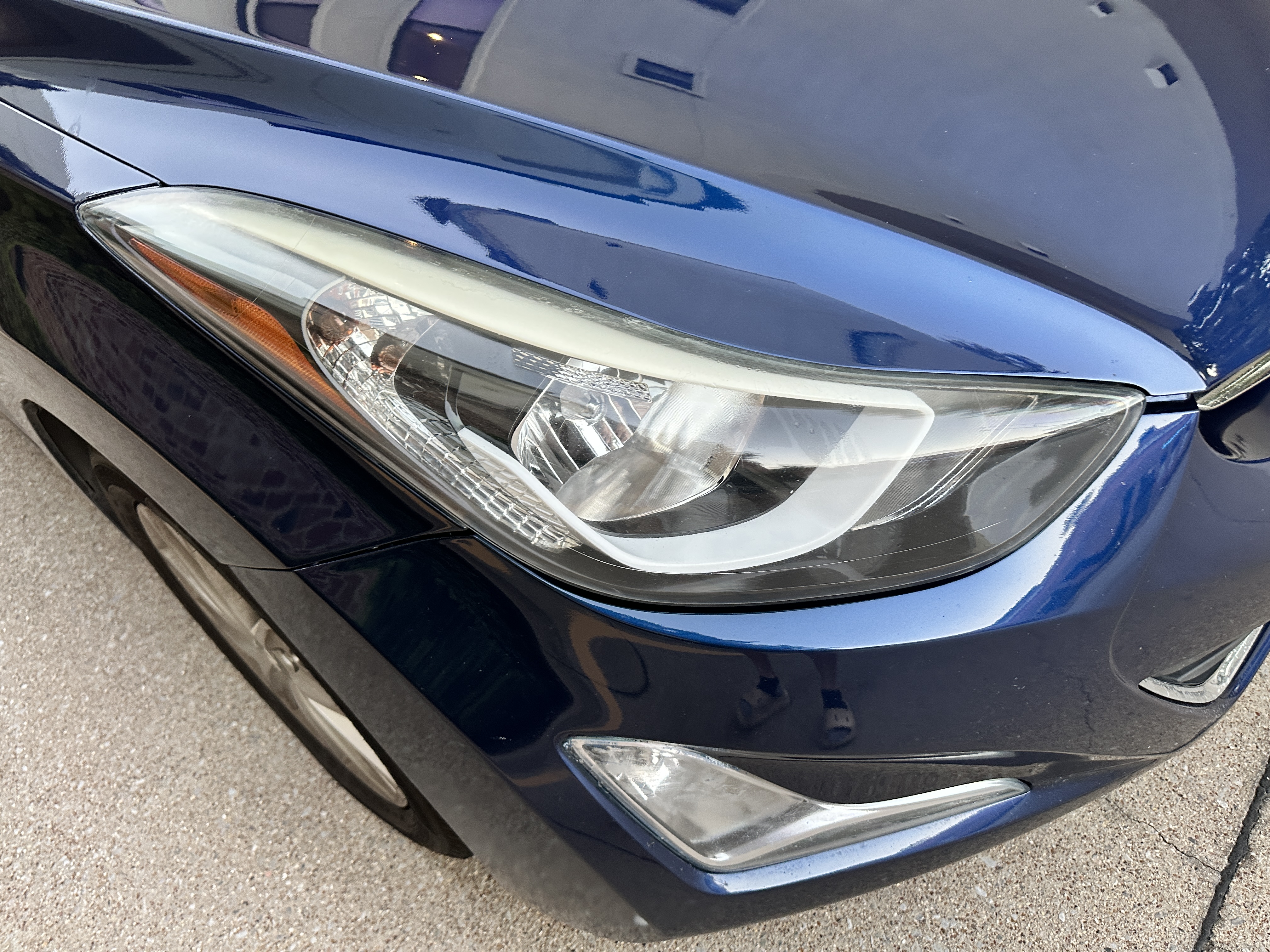 Used 2015 Hyundai Elantra SE w/ Option Group 02 FWD image 5