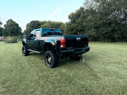 Used 2013 GMC Sierra 2500 Denali AWD/4WD image 4